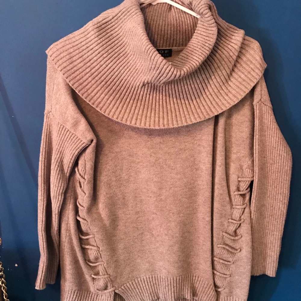 Poof New York Sweater